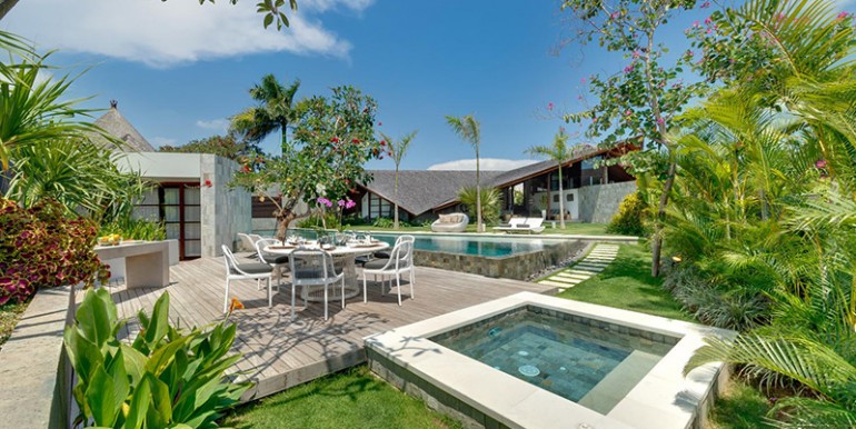 the-layar-4br-the-villa